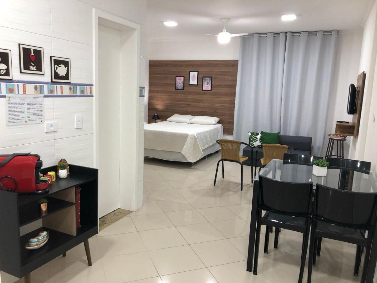 Estudio Charmoso Um Minuto A Pe Do Mar Guaruja Bagian luar foto