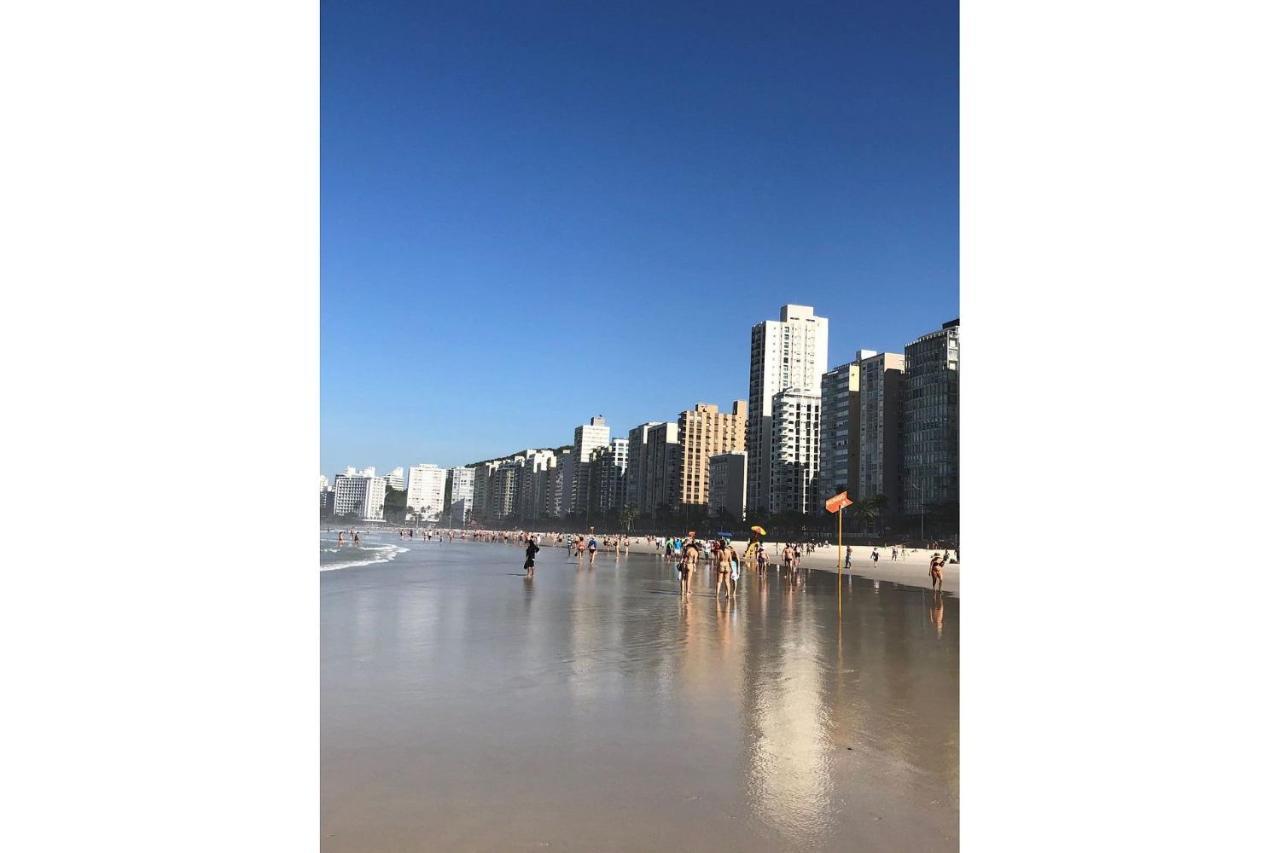 Estudio Charmoso Um Minuto A Pe Do Mar Guaruja Bagian luar foto